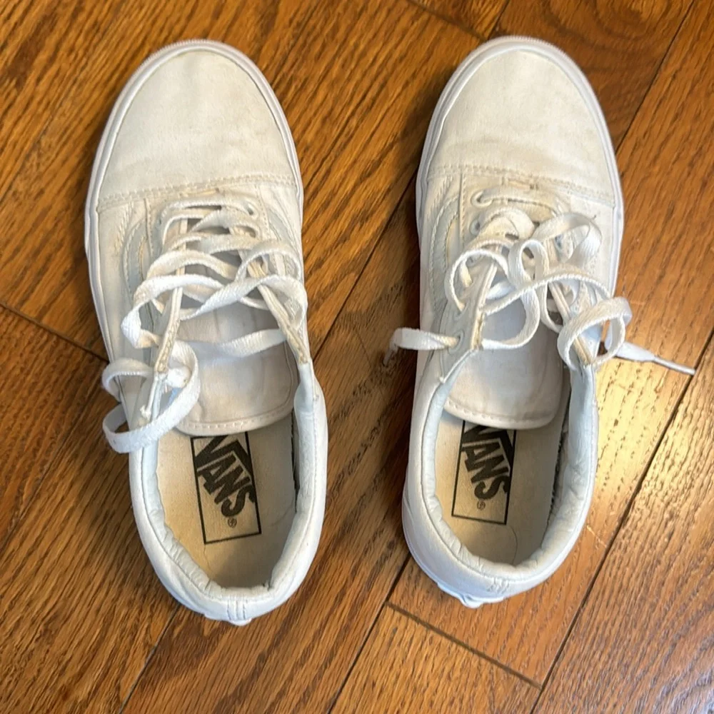 White Vans - Picture 5 of 7